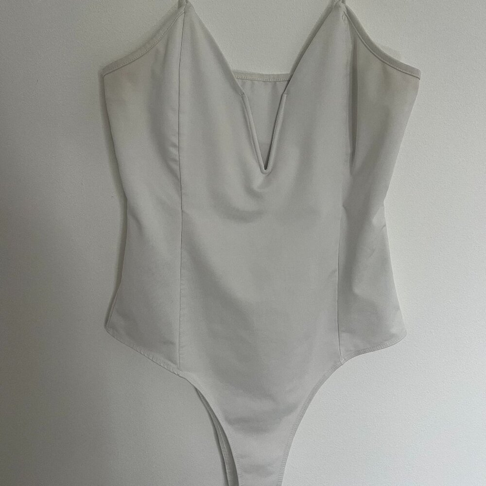 SHEIN EZwear Plus Size Sexy Deep V Spaghetti Strap Bodysuit, Spring/Summer